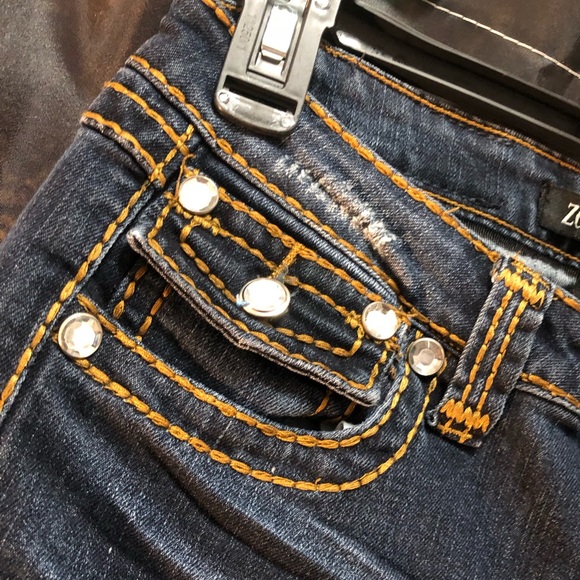 Zco Premium distressed Jeans size 7 - Picture 7 of 10